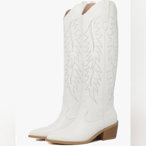 NIB Embroidered Knee-high Cowgirl Cowboy Boots